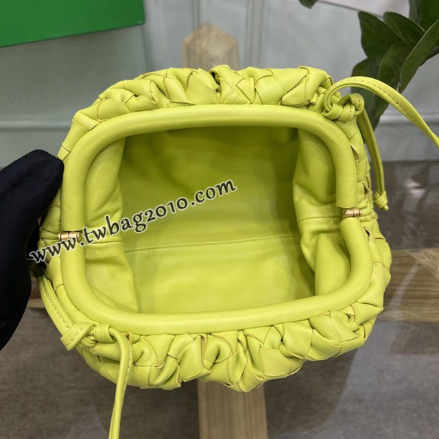 Bottega veneta高端女包 98061 寶緹嘉粗格編織羊皮雲朵POUCH手拿包 BV經典款女包  gxz1160